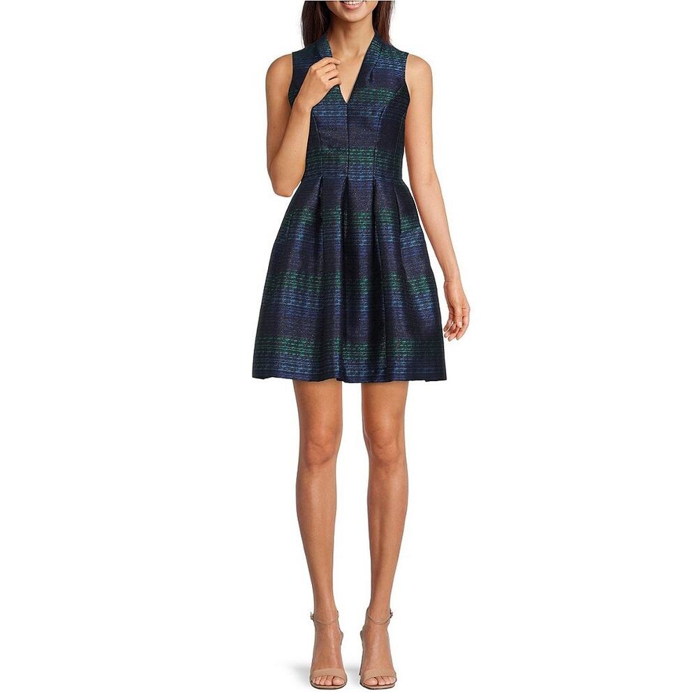 Vince Camuto Sleeveless V-Neck Fit and Flare Jacquard Dress, Sz 8— NWT